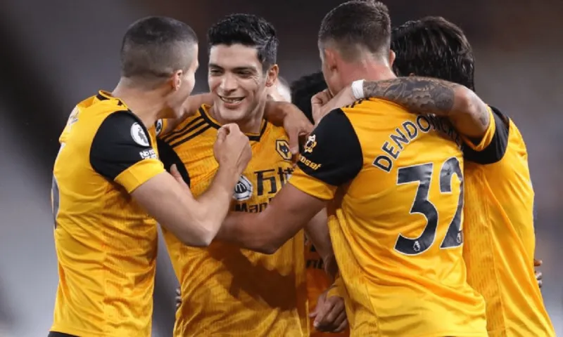 Γουλβς - Νιούκαστλ 1-1: «Μίλησαν» και οι δύο στο φινάλε (vid)