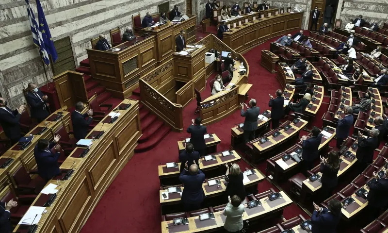 Καταψηφίστηκε η πρόταση δυσπιστίας του ΣΥΡΙΖΑ κατά του Σταϊκούρα - 158 τα «όχι»
