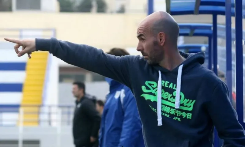 Φωστήρας: Επέστρεψε ο Σταυρακόπουλος στον πάγκο