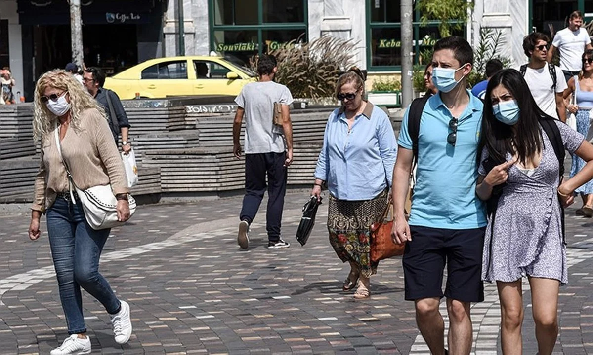 Κορονοϊός: Άγγιξαν τα 1.700 τα νέα κρούσματα κορονοϊού