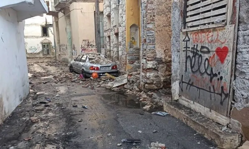 Σάμος σεισμός: Ο καθηγητής Λέκκας για το αν τα 6,7 ρίχτερ ήταν η κύρια δόνηση (vid)