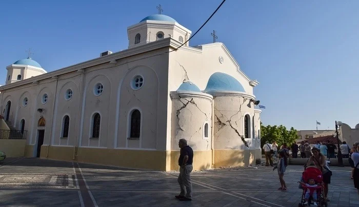 Κόλλησαν οι διαδικασίες για την αποκατάσταση των εκκλησιών στην Κω - Πέφτουν με ένα σεισμό