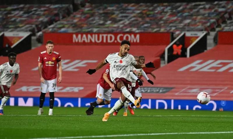 Μάντσεστερ Γιουνάιτεντ - Άρσεναλ 0-1: Εκτέλεσε την... παράδοση (vid)