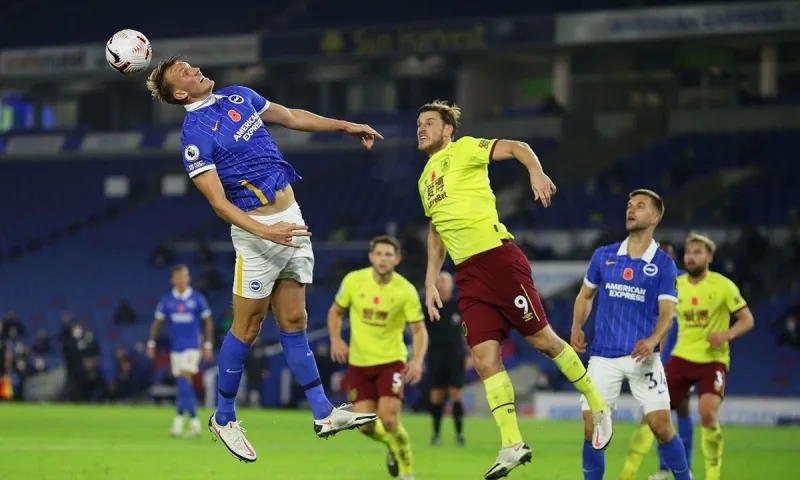 Premier League: «Τσίμπησε» βαθμό από τη Μπράιτον η Μπέρνλι (vid)