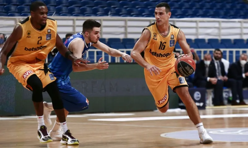 Basket League: Ντέρμπι τετράδας στο Περιστέρι - Για το 3/3 το Μεσολόγγι