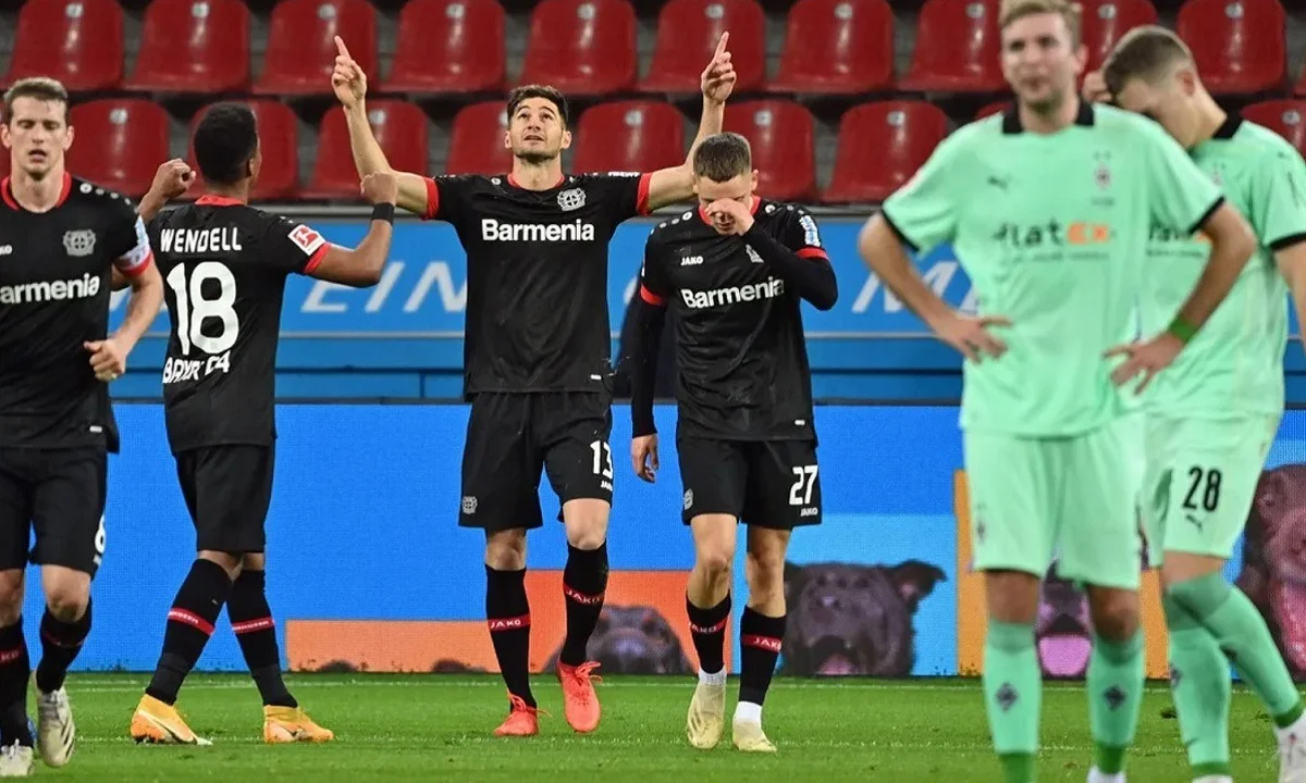 Λεβερκούζεν - Γκλάντμπαχ 4-3: Ματσάρα και αδιανόητο γκολ του Λαζάρο!