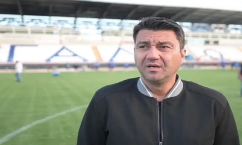 Δουφεξής - Football League: «Να ξεκινήσει τώρα - Παρωδία αυτό που ζούμε - Το Αιγάλεω θα πρωταγωνιστήσει»
