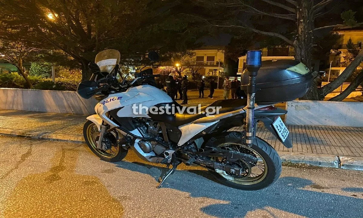 Θεσσαλονίκη: «Πέσιμο» 20 κουκουλοφόρων για οπαδικές διαφορές με έναν τραυματία