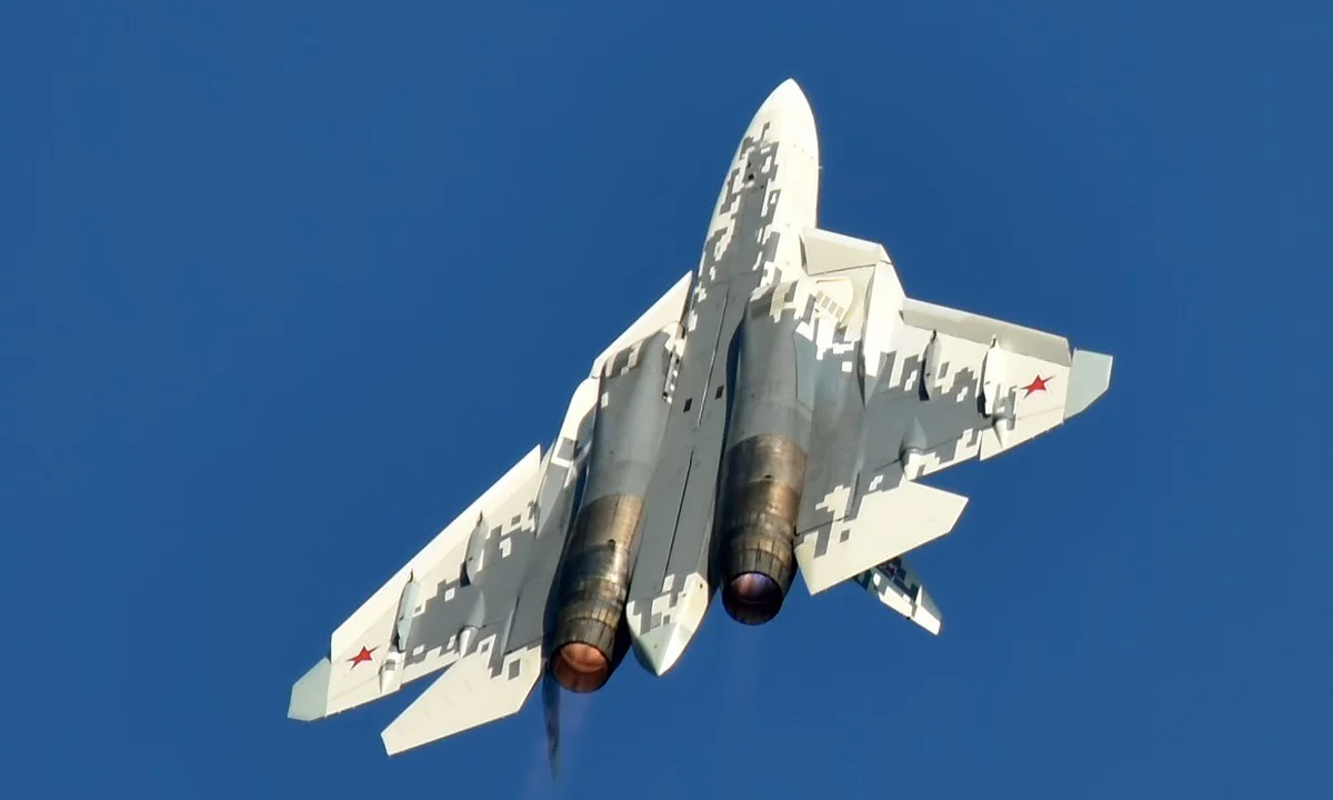 Su-57: «Χοντρό κράξιμο» Αμερικανών αναλυτών για το ρωσικό stealth μαχητικό