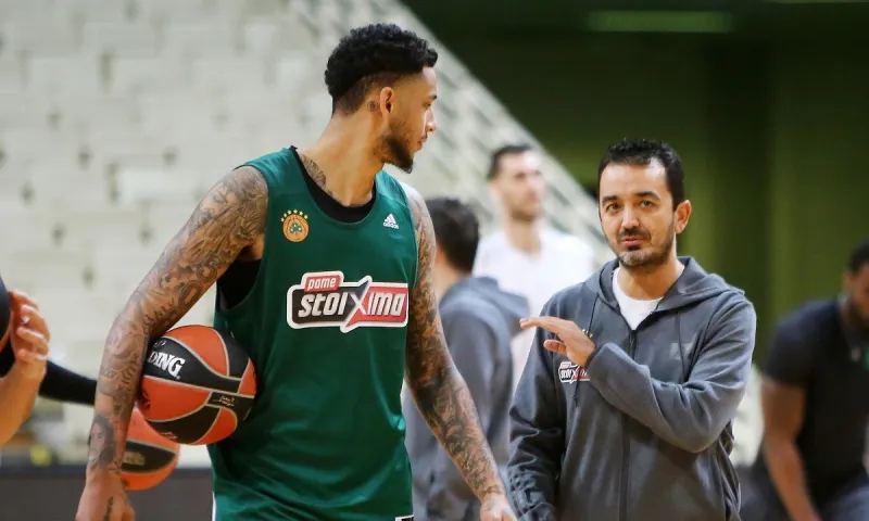 Βόβορας: «Έτοιμος να παίξει ο Μακ»