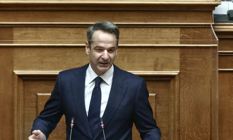 Μητσοτάκης: «Απαγορεύεται η πορεία-Δεν ήταν μόνο αριστεροί στο Πολυτεχνείο»