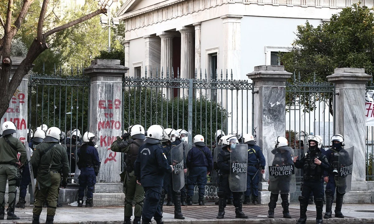 Πολυτεχνείο: Ελεύθεροι οι 91 συλληφθέντες - Σχηματίστηκε δικογραφία