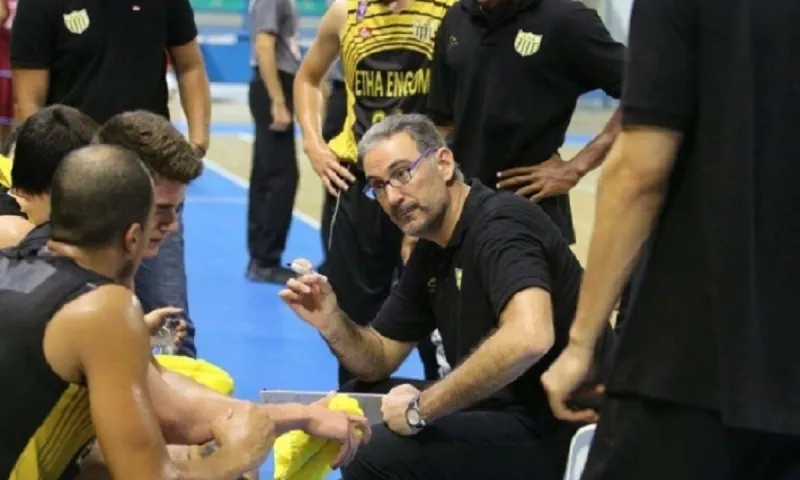 Μπιτζάνης: «Ο Πανιώνιος κάνει επανεκκίνηση φέτος»