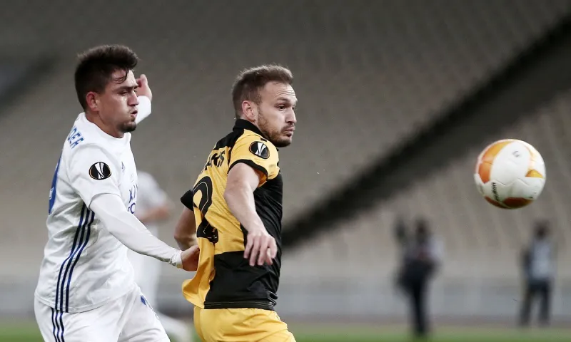 ΑΕΚ: Βγαίνει στο… σφυρί ο Μπακάκης