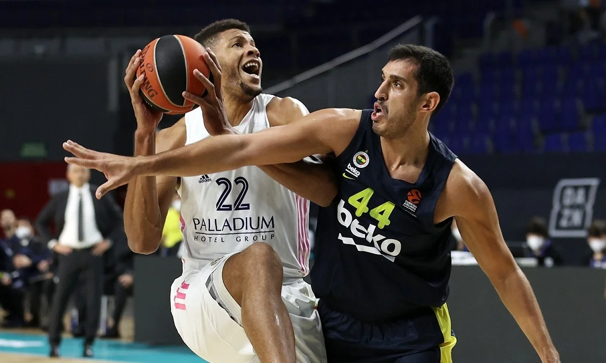 Ρεάλ Μαδρίτης- Φενέρμπαχτσε 94-74: Σόου από την «Βασίλισσα»
