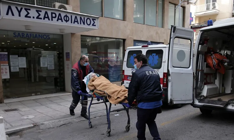 Κορονοϊός - Θεσσαλονίκη: Ξεκίνησε η επίταξη - Εκκενώνεται ιδιωτική κλινική