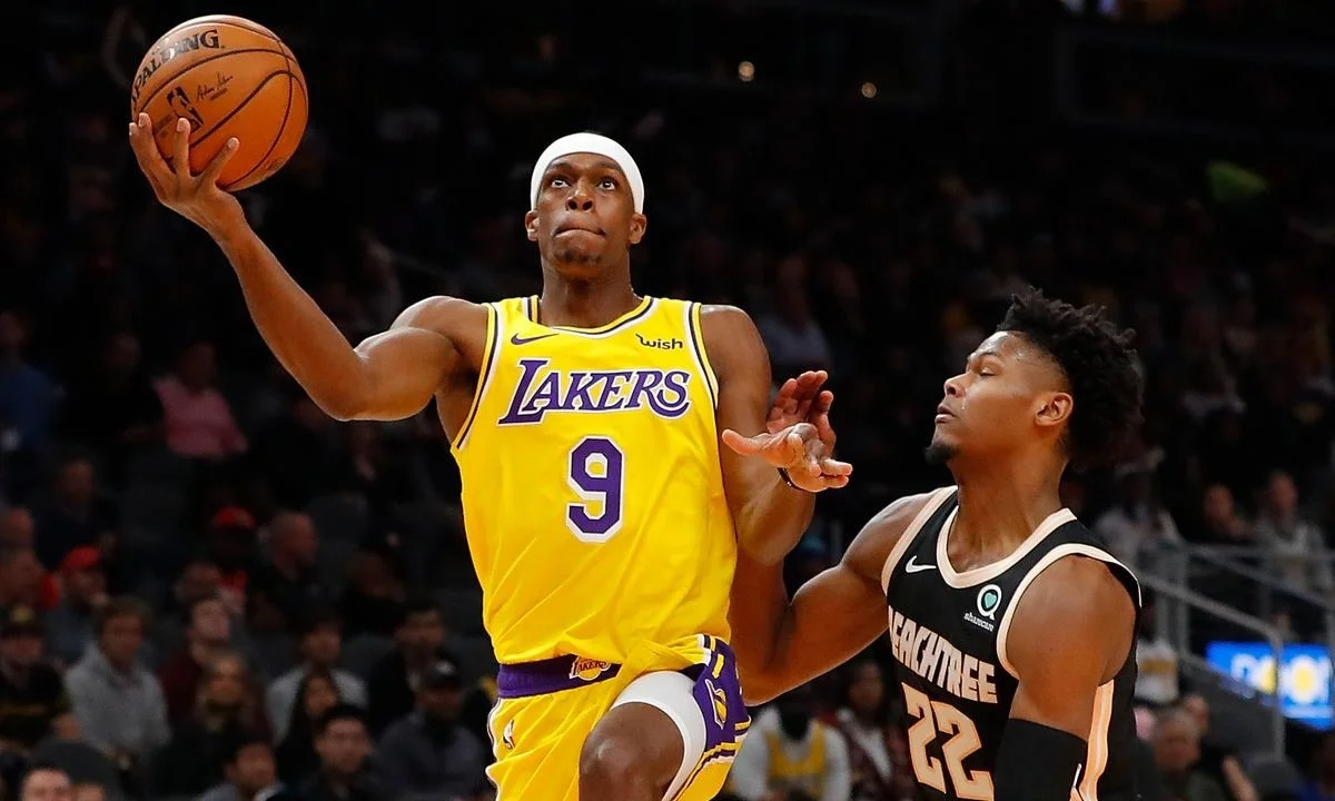 NBA: «Μετακόμιση» στους Χοκς για τον Ρόντο