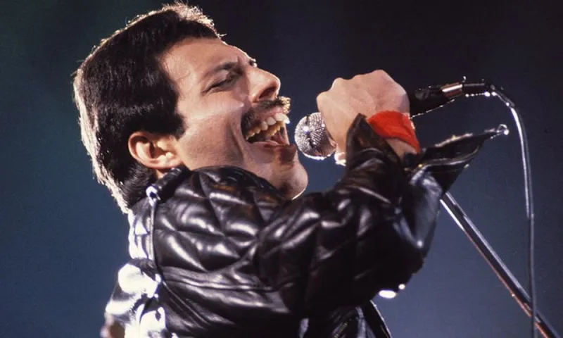 Φρέντι Μέρκουρι: Ο «βασιλιάς» των Queen (vids)
