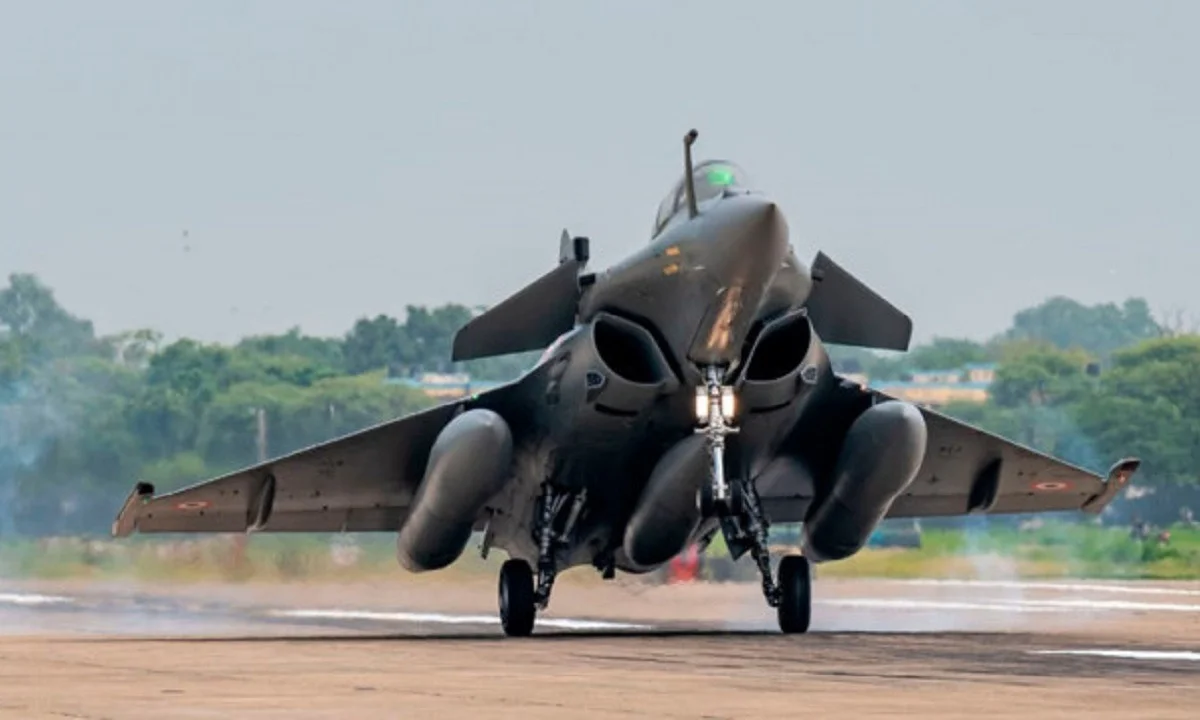 Ένοπλες Δυνάμεις: Έρχονται τα πρώτα Rafale για την πολεμική αεροπρία! (vid)