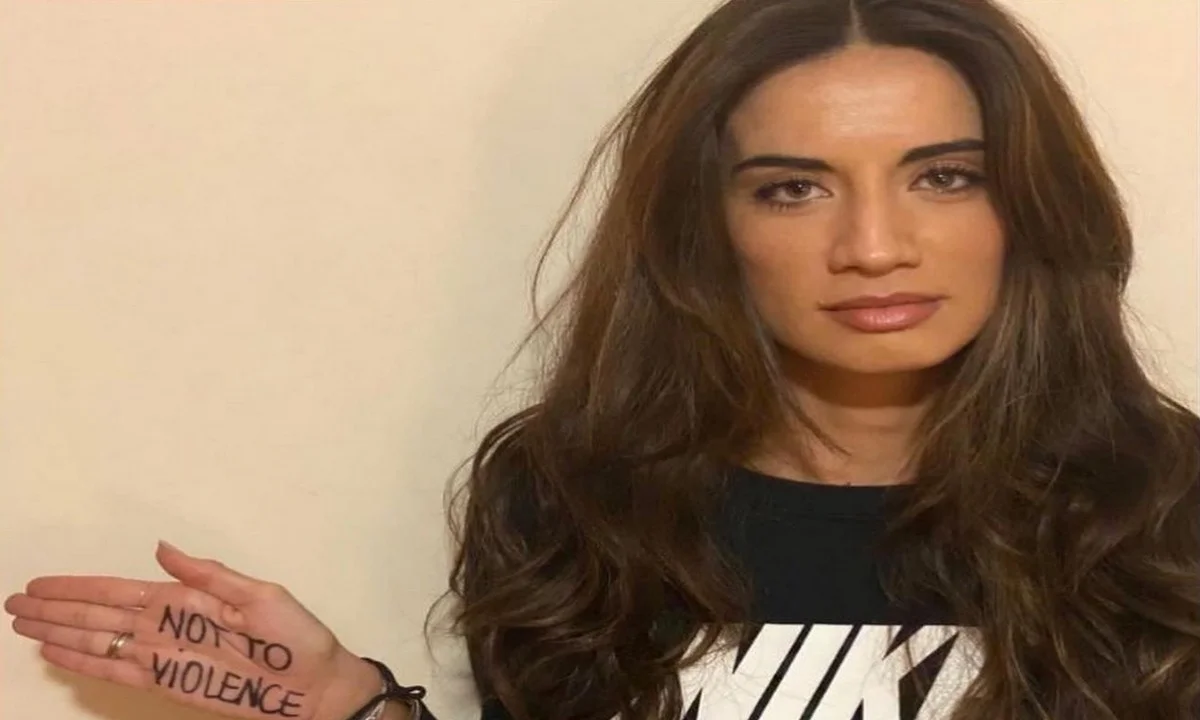 Παναθηναϊκός: Οι σύντροφοι πέντε παικτών για την Π.Η. εξάλειψης της βίας κατά των γυναικών (pics)