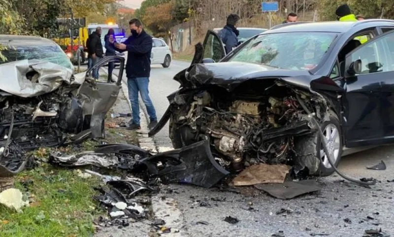 Θεσσαλονίκη: Σοβαρό τροχαίο με νεκρό στον δρόμο για Παπανικολάου