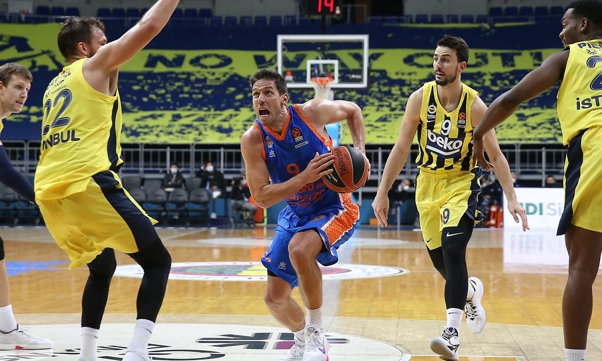 Φενερμπαχτσέ- Βαλένθια 86-90: Μεγάλο διπλό