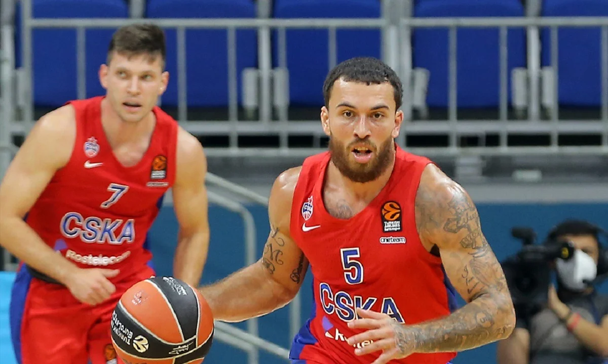 Euroleague: MVP Νοεμβρίου ο Μάικ Τζέιμς