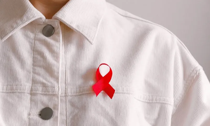Παγκόσμια Ημέρα κατά του AIDS: Δωρεάν έλεγχος από τα δημοτικά ιατρεία της Αθήνας