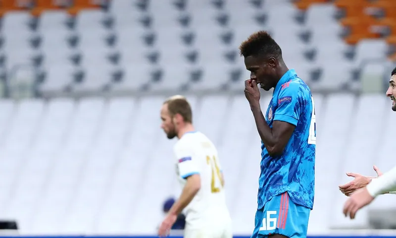 Μαρσέιγ - Ολυμπιακός 2-1: Και όμως, έχασε χωρίς να απειληθεί...
