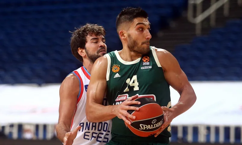 Κασελάκης: «Ο αγώνας που χρίζει μεγάλων απαιτήσεων»