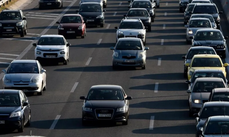 «Τιμωρούνται» όλα τα αυτοκίνητα diesel: Περιβαλλοντικό «χαράτσι» στο πετρέλαιο!