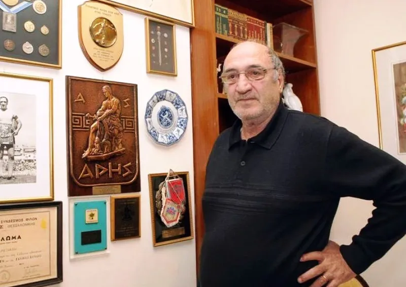 Άρης: Το τραγούδι για την «Παλιά Μπάλα», με έμπνευση τον Αλέκο Αλεξιάδη (vid)