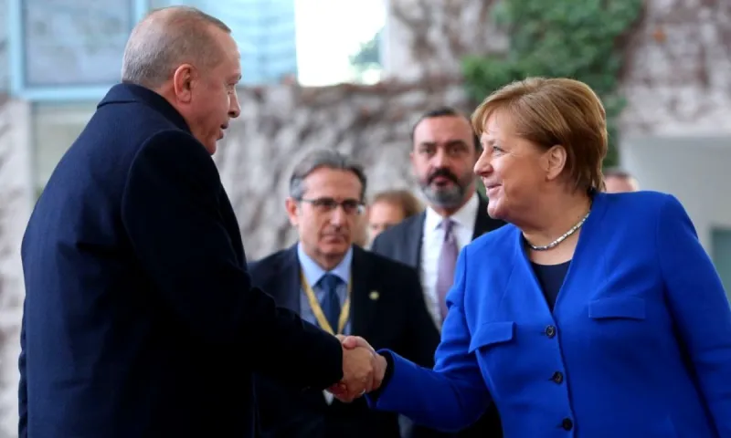 Ελληνοτουρκικά: Διασυρμός για την ΕΕ - «Ευχαριστώ» Τούρκων σε Μέρκελ και... πανηγυρισμοί για την «ήττα» της Ελλάδας!