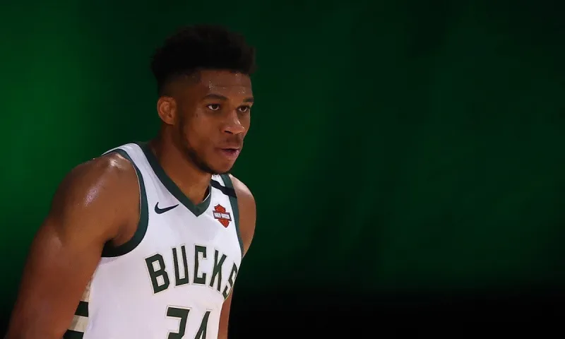 NBA: «Διπλός» ο Αντετοκούνμπο, ήττα όμως για τους Μπακς (vids)