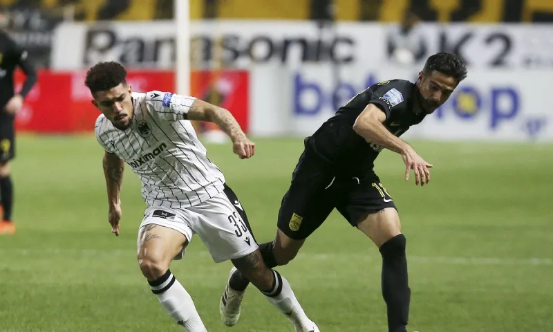 Bαθμολογία Super League: Οδηγεί την κούρσα ο Ολυμπιακός, 2ος ο Άρης, στο -4 ο ΠΑΟΚ, στο -6 η ΑΕΚ