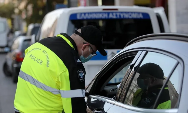 Κορονοϊός: Σκληραίνουν τα μέτρα - Σχέδιο για ολικό lockdown σε Ασπρόπυργο, Ελευσίνα και άλλες περιοχές
