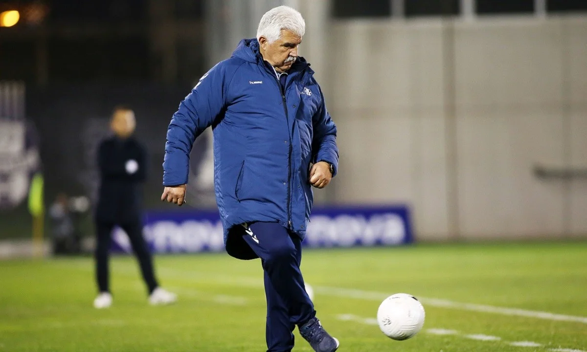 Απόλλων Σμύρνης: Χωρίς προβλήματα στο Αγρίνιο