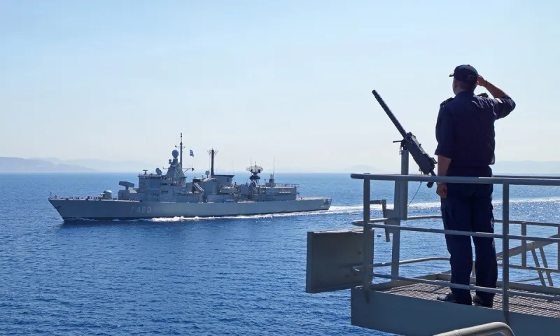 Ελληνοτουρκικά: Έλληνες, Τούρκοι, Λιβανέζοι και Παλαιστίνιοι κατέγραφαν τις κινήσεις του ΠΝ!