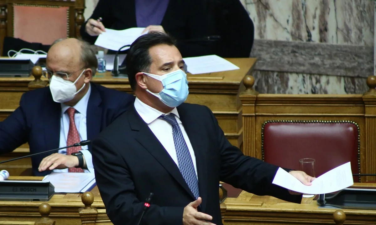 Γεωργιάδης: Διευκρινίσεις για την κυριακάτικη εργασία - Τι είπε για τη διανομή φαρμάκων