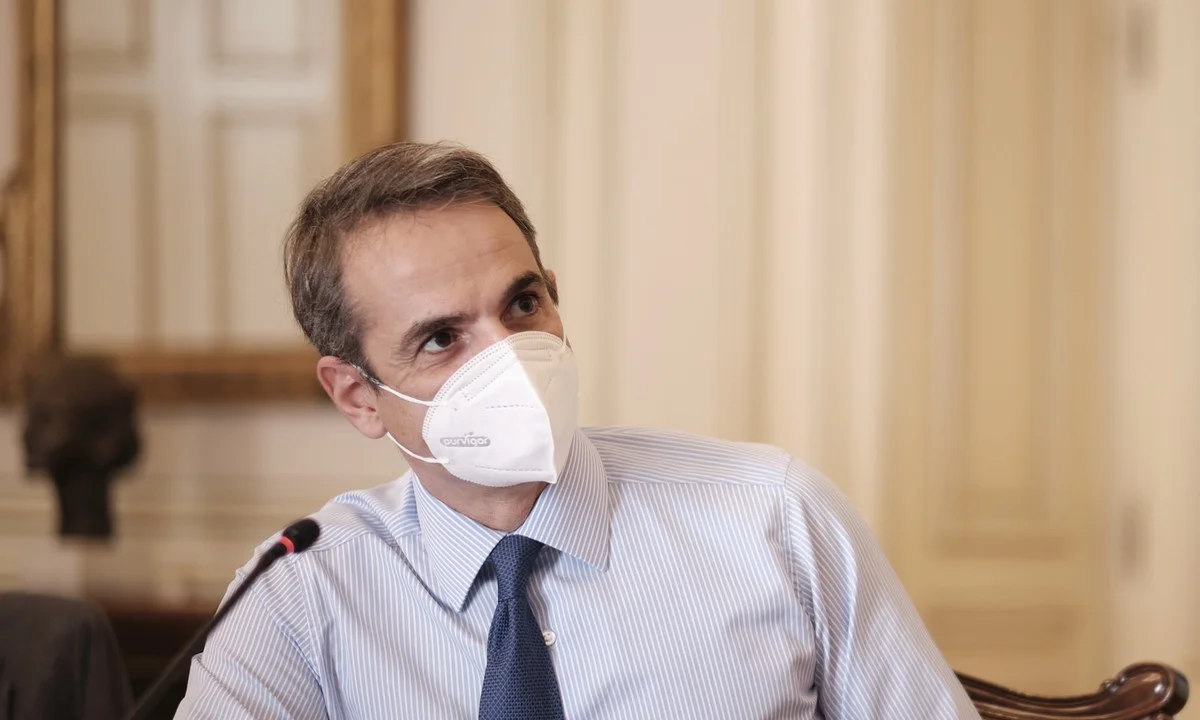 Μητσοτάκης: «Μαζικοί εμβολιασμοί τους επόμενους μήνες - Τα μέτρα θα παραμείνουν»