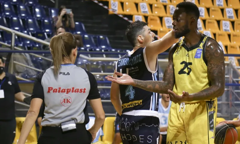 Basket League (10η αγωνιστική): Δεν σφυρίζουν Τσαρούχα, Παναγιώτου, Παντελίδης