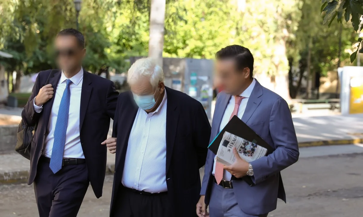 Folli Follie: Αίτημα πτώχευσης υπέβαλε η εταιρεία στο Πρωτοδικείο Αθηνών