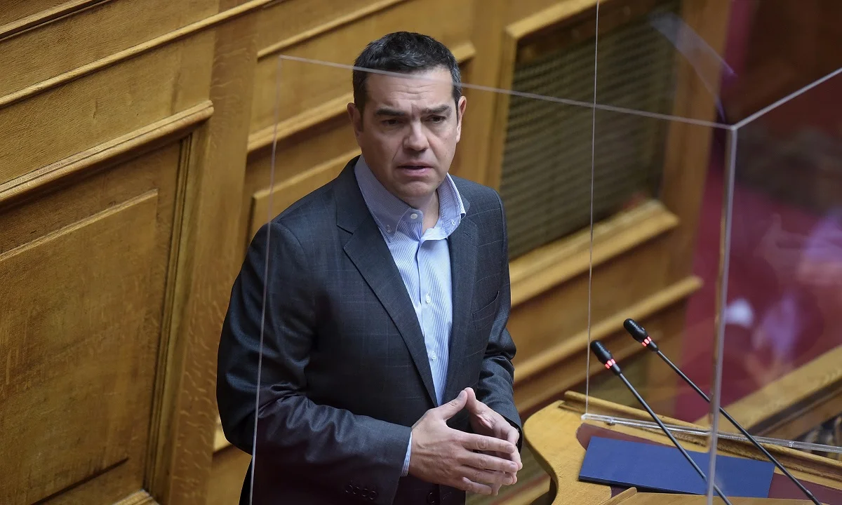 Τσίπρας: «Η κυβέρνηση αντί να σπεύσει να ενισχύσει το ΕΣΥ, έσπευσε να ρίξει την ευθύνη στους πολίτες»