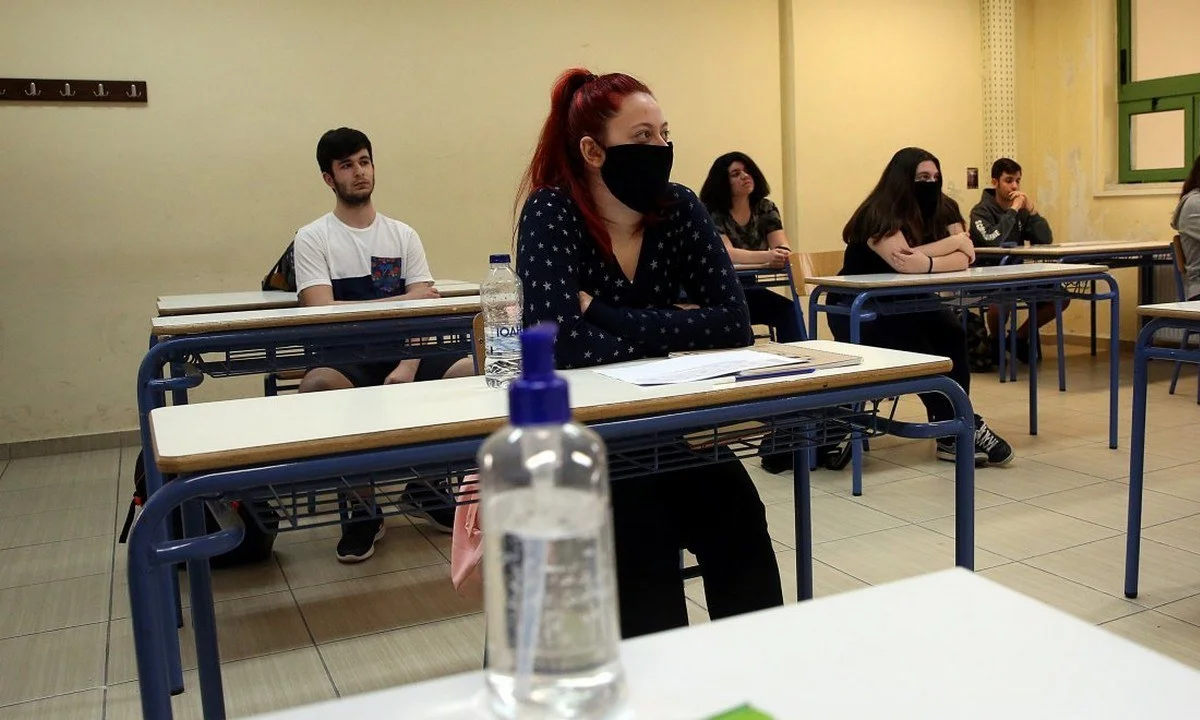 Μόσιαλος - Σχολεία: «Να μην ανοίξουν αν αυξηθούν τα κρούσματα»