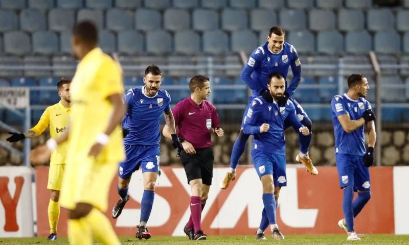 Λαμία-Άρης: Το 1-0 με... αλματάκι πριν το πέναλτι από τον Αραμπούλι (vid)