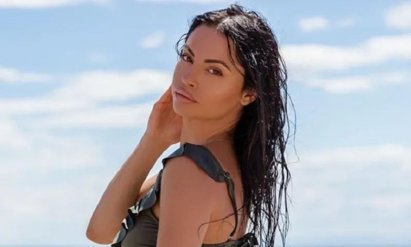 Αλεξανδράκη: «Θα πήγαινα με τα... τέσσερα στο Survivor» (vid)
