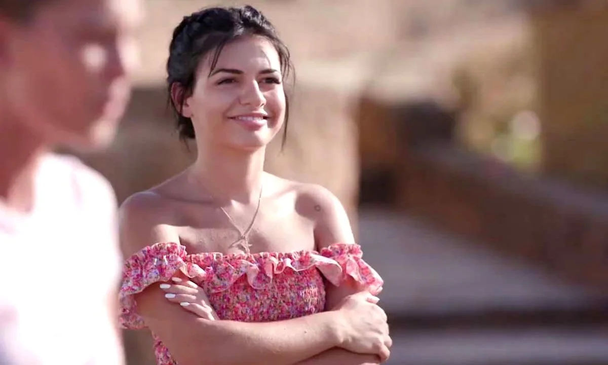 Bachelor: Τρελά ερωτευμένη η Αντζελίνα - Δείτε τον νέο σύντροφο της (pic)