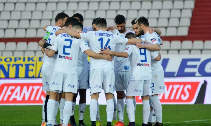 ΠΑΣ Γιάννινα: Ο Χρηστοβασίλης πουλάει και η μουρμούρα στα αποδυτήρια έχει αρχίσει!