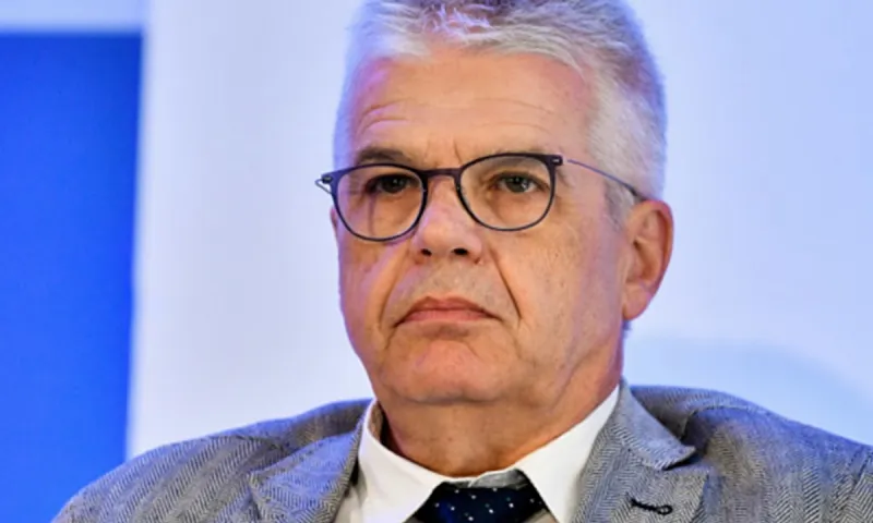 Γώγος: «Έρχεται τρίτο κύμα - Πιθανή νέα παράταση του lockdown»