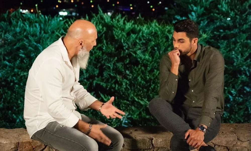 Bachelor 13/1: Ο Ολυμπιακός Βασιλάκος και ο μπαμπάς της Νικόλ που είναι ΠΑΟΚ!